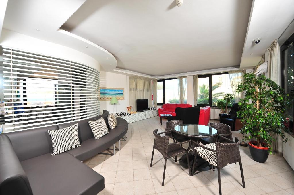 Hotel Il Delfino Σαν Βιντσέντσο Εξωτερικό φωτογραφία